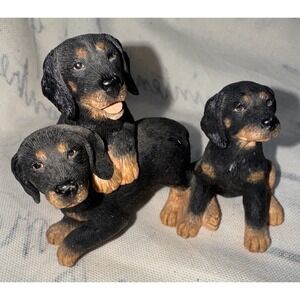 Border Fine Arts‎ Three Doberman Pups figurine Dobermans model dog puppies pups